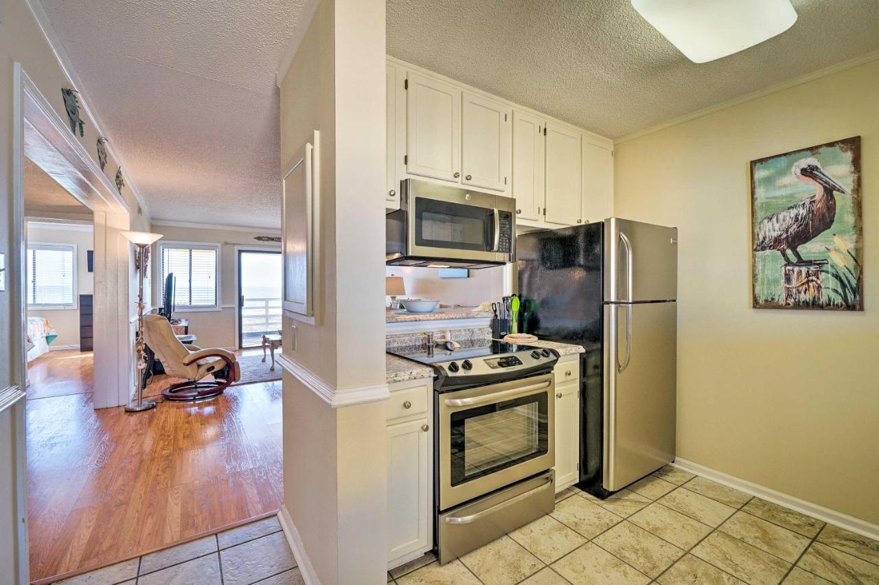 Breezy Beach Retreat With 180-Degree Ocean Views! Apartman Carolina Beach Kültér fotó