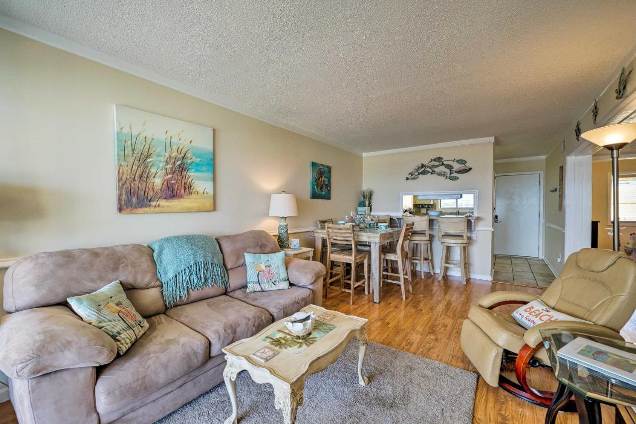 Breezy Beach Retreat With 180-Degree Ocean Views! Apartman Carolina Beach Kültér fotó